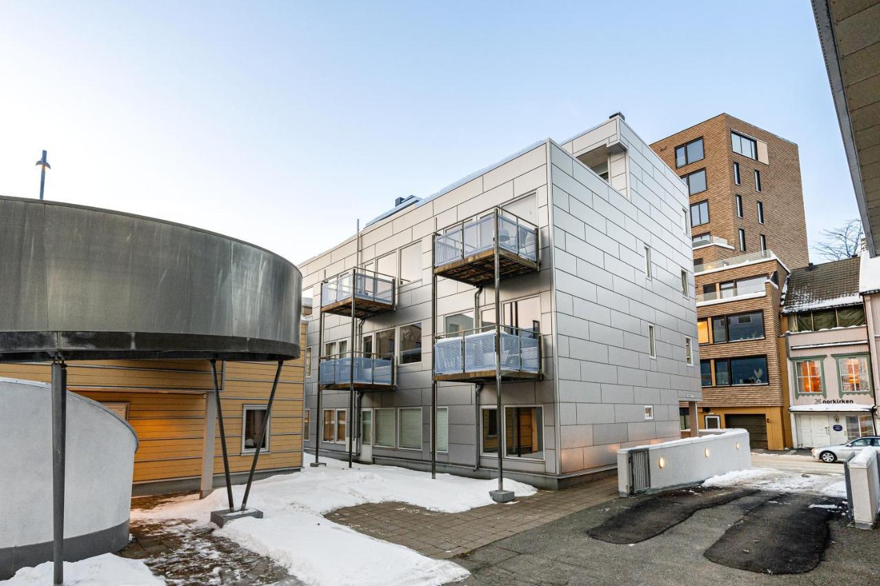 Downtown Apartment - The View Tromso Exterior photo